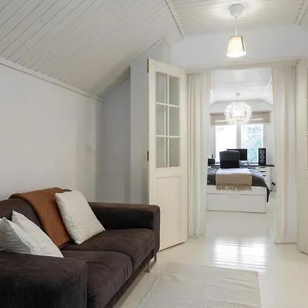 Purola 4br Escape With Jacuzzi, Sauna And Bbq Hotelli Lahti