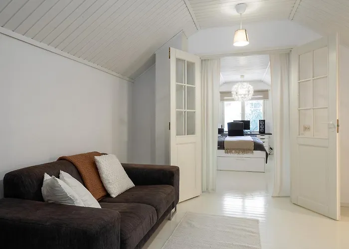 Purola 4br Escape With Jacuzzi, Sauna And Bbq Hotelli Lahti