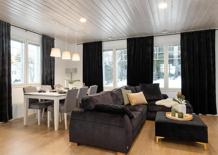 Purola 4br Escape With Jacuzzi, Sauna And Bbq Hotelli