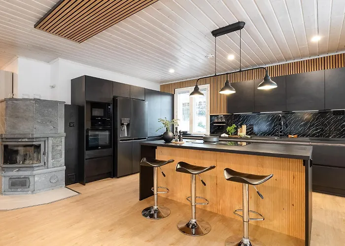 Purola 4br Escape With Jacuzzi, Sauna And Bbq Hotelli